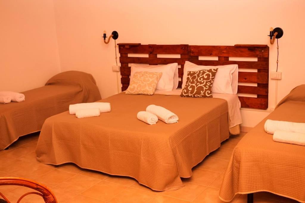 A Rizzilla Guest House Nicotera Extérieur photo